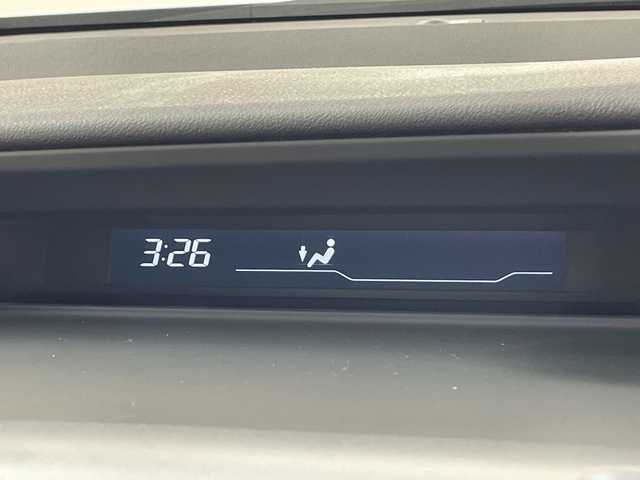 ホンダ ステップワゴン スパーダ Z クールスピリット 群馬県 2013(平25)年 5.6万km ホワイトオーキッドパール １０．２型後席モニター　７型ナビ　フルセグＴＶ　バックカメラ　クルーズコントロール　両側電動スライドドア　ＥＴＣ　ステアリングスイッチ　パドルシフト　ＨＩＤヘッドライト　オートライト　禁煙車