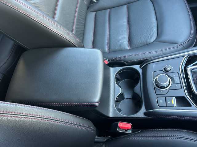 マツダ ＣＸ－５ XD スポーツアピアランス 栃木県 2022(令4)年 2.5万km ジルコンサンドメタリック プロ・クロススタイル/・フロントアンダーガーニッシュ/・リアアンダーガーニッシュ/・サイドガーニッシュ/BOSEサウンドシステム/レザーシート/ハンズフリー機能付パワーリフトゲート/アクティブ・ドライビング・ディスプレイ/アドバンスト・スマート・シティ・ブレーキ・サポート(アドバンストSCBS)/スマート・シティ・ブレーキ・サポート[後退時](SCBS R)/AT誤発進抑制制御[前進時/後退時]/スマート・ブレーキ・サポート(SBS)/マツダ・レーダー・クルーズ・コントロール(MRCC)/[全車速追従機能付]/車線逸脱警報システム(LDWS)/ブラインド・スポット・モニタリング(BSM)/後側方接近車両検知(RCTA)/アダプティブ・LED・ヘッドライト(ALH)/レーンキープ・アシスト・システム(LAS)/360°ビュー・モニター/クルージング&トラフィック・サポート(CTS)/10.25インチセンターディスプレイ/・Bluetooth/・Apple CarPlay/Android Auto/ワイヤレス充電/ステアリングシフトスイッチ/ステアリングヒーター/運転席・助手席シートヒーター