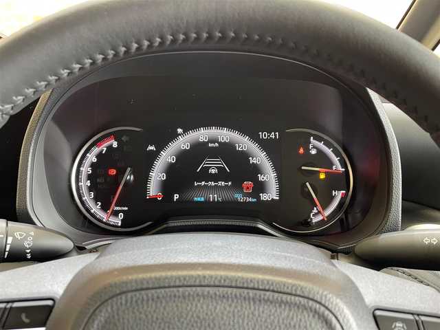 トヨタ ヴォクシー S－Z 岩手県 2022(令4)年 1.3万km ホワイトパールクリスタルシャイン ワンオーナー/４WD/快適利便パッケージHi/ハンズフリーパワースライドドア/パワーバックドア/トヨタセーフティセンス/プリクラッシュセーフティ/レーダークルーズコントロール/レーンアシスト/オートマチックハイビーム/クリアランスソナー/横滑り防止装置/MTモード付きAT/ロールサンシェード/シートヒーター/ステアリングヒーター/10.5型ナビ/ETC2.0/モデリスタ16インチアルミホイール