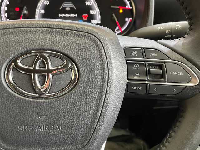 トヨタ ヴォクシー S－Z 岩手県 2022(令4)年 1.3万km ホワイトパールクリスタルシャイン ワンオーナー/４WD/快適利便パッケージHi/ハンズフリーパワースライドドア/パワーバックドア/トヨタセーフティセンス/プリクラッシュセーフティ/レーダークルーズコントロール/レーンアシスト/オートマチックハイビーム/クリアランスソナー/横滑り防止装置/MTモード付きAT/ロールサンシェード/シートヒーター/ステアリングヒーター/10.5型ナビ/ETC2.0/モデリスタ16インチアルミホイール