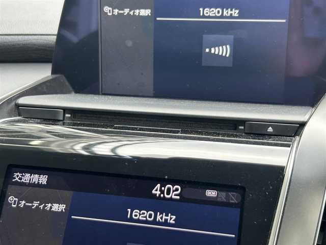 トヨタ クラウン ハイブリッド RS 大阪府 2018(平30)年 5.9万km ホワイトパールクリスタルシャイン トヨタセーフティセンス/純正8型ナビ/・フルセグTV/DVD/Blu-ray/BTオーディオ/USB/バックカメラ/ビルトインETC/ドラレコ前後/シートヒーターD/N/パワーシートD/N/ハンドルヒーター/LEDヘッドランプ/・フォグランプ/オートホールドブレーキ/AC100V/パドルシフト/スマートキー/純正アルミホイール