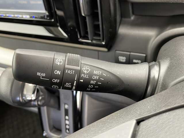スズキ ソリオ HV MX 長野県 2023(令5)年 6.5万km ピュアホワイトP 4WD/社外メモリナビ&CD&BT/アダプティブクルーズコントロール/レーンキープアシスト/衝突軽減ブレーキ/後方コーナーセンサー/アイドリングストップ/片側パワースライドドア/前席シートヒーター/ステアリングスイッチ/ウォークスルー/2列目サンシェード/バックカメラ/ハロゲンライト/電動格納ミラー/ドアミラーヒーター/純正15インチAW装着/純正フロアマット/プッシュスタート/スマートキー