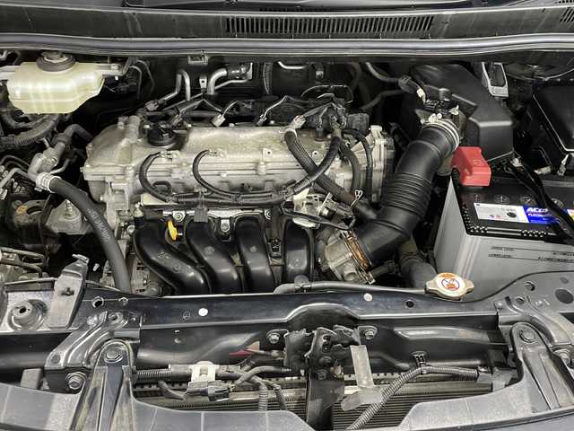 トヨタ ノア G 新潟県 2019(平31)年 3万km ブラック ４WD/トヨタセーフティセンス/純正SDナビ/　　CD/BT/AM/FM/ワンセグ/SD/バックモニター/クルーズコントロール/片側パワースライドドア/HIDオートライト/オートマチックハイビーム/前席シートヒーター/純正15インチアルミホイール付/純正アルミホイール付スタッドレスタイヤ車載　　　　(195/65/R15/5ミリ)/アイドリングストップ/USBポート×2/ウィンカーミラー/後席パーソナルテーブル/後席サンシェード/スマートキー/ETC