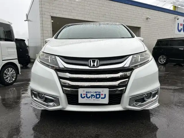 ホンダ オデッセイ アブソルート 和歌山県 2013(平25)年 13.6万km ホワイトオーキッドパール (株)IDOMが運営する【じしゃロン和歌山店】の自社ローン専用車両になります。こちらは現金またはオートローンご利用時の価格です。自社ローンご希望の方は別途その旨お申付け下さい/8人乗り/あんしんパッケージ/シティブレーキアクティブシステム/純正インターナビ/CD/DVD/フルセグTV/HDMI/純正フリップダウンモニター/前後ドライブレコーダー/純正フロアマット/スマートキー/エンジンプッシュスタート/ビルトインETC/パドルシフト/保証書/取説/スペアキー