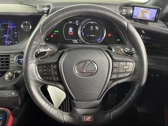 レクサス ＬＳ 500h Fスポーツ 福岡県 2018(平30)年 1.8万km ホワイトノーヴァガラスフレーク 純正メモリナビ（フルセグTV/DVD/CD/BT）全方位モニターレクサスセーフティドラレコ赤革シート3眼LEDサンルーフコーナーセンサーレーダークルコンBSMデジタルインナーミラーLEDヘッドライト