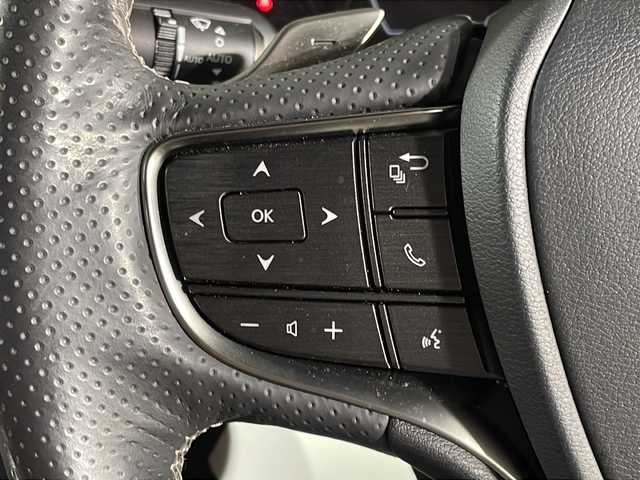 レクサス ＬＳ 500h Fスポーツ 福岡県 2018(平30)年 1.8万km ホワイトノーヴァガラスフレーク 純正メモリナビ（フルセグTV/DVD/CD/BT）全方位モニターレクサスセーフティドラレコ赤革シート3眼LEDサンルーフコーナーセンサーレーダークルコンBSMデジタルインナーミラーLEDヘッドライト