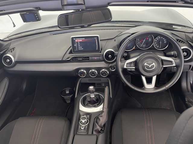 マツダ ロードスター S スペシャルパッケージ 愛知県 2015(平27)年 4.4万km ジェットブラックマイカ 純正7インチSD（ナビあり）/フルセグTV/CD DVD/Bluetooth/バックカメラ/キセノンヘッドライト/オートライト/横滑り防止装置/ドライブレコーダー/ETC/ステアリングスイッチ/スマートキー/プッシュスタート