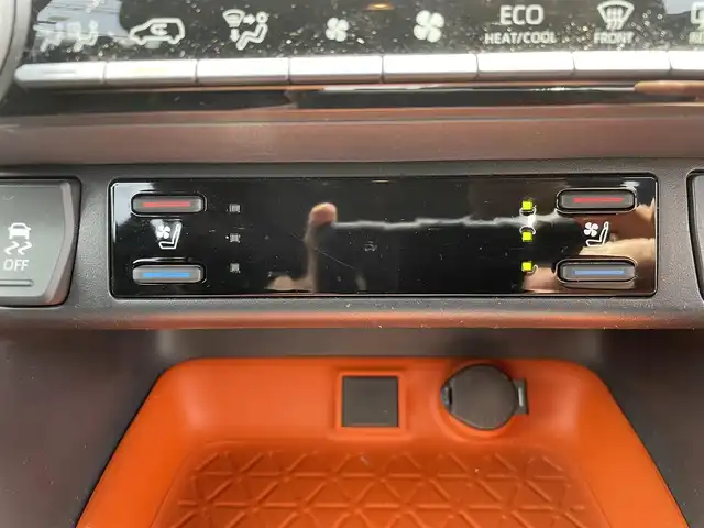 トヨタ ＲＡＶ４ アドベンチャー 福島県 2020(令2)年 5.9万km グレーメタリック 4WDアドベンチャー/シートベンチレーション/トヨタセーフティセンス/ブラインドスポットモニター/LEDヘッドライト/純正SDフルセグナビ/CD/DVD/BT/USB給電/バックカメラ/革シート/フロアマット/ステアリングヒーター/ETC