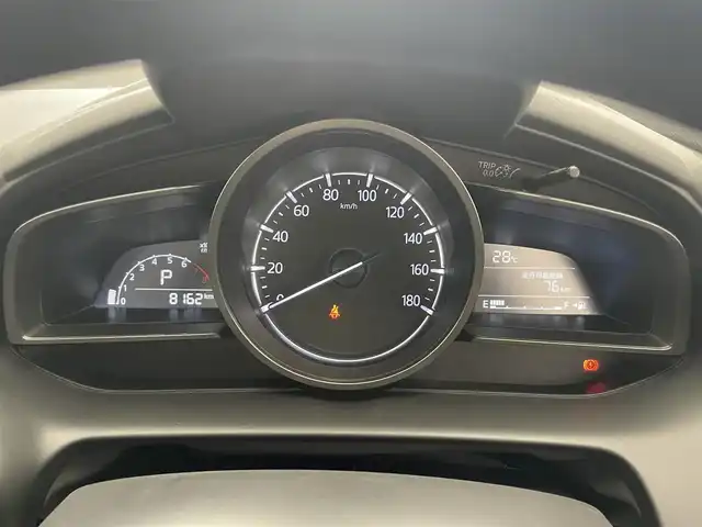 マツダ マツダ２ 15S スマートエディション 愛知県 2020(令2)年 0.9万km ソウルレッドクリスタルM 純正ナビ　フルセグＴＶ　Ｂｌｕｅｔｏｏｔｈ　全方位カメラ　アイアクティブセンス　衝突軽減　ＢＳＭ　誤発進抑制　ＨＩＤヘッドライト　前後コーナーセンサー　ＥＴＣ　プッシュスタート　スマートキー　禁煙車