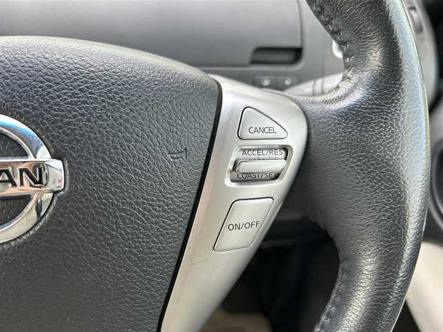 日産 セレナ ハイウェイS G S HV Aセーフ 埼玉県 2014(平26)年 8.4万km ブリリアントホワイトパール ワンオーナー車/純正ナビＴＶ/・AM/FM・SD・BT/クリアランスソナー/追従機能なしクルーズコントロール/衝突軽減ブレーキ/レーンディパーチャーアラート/アラウンドビューモニター/前方ドライブレコーダー/ビルトインETC/自動防眩ミラー/プッシュスタート/純正フロアマット/保証書付整備手帳/取扱説明書