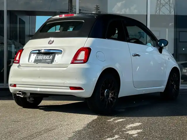 フィアット ５００Ｃ 120thタキシード 富山県 2020(令2)年 1.2万km 白 Bluetooth接続/AM/FMラジオ/USB接続/セミオート/アイドリングストップ/ETC/オープン/純正16インチAW/3ドア