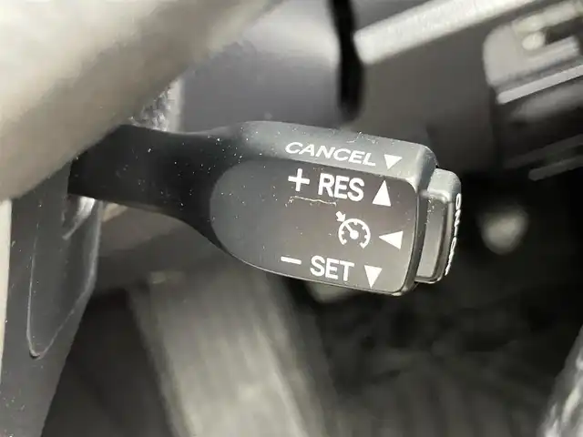 トヨタ ヴォクシー ZS 煌Ⅱ 千葉県 2020(令2)年 3.4万km ブラッキッシュアゲハガラスフレーク セーフティセンス（衝突回避支援パッケージ）/・プリクラッシュセーフティシステム/・レーンディパーチャーアラート/・オートマチックハイビーム/・先行車発進告知機能/純正9インチメモリーナビ/・フルセグTV/・Bluetoothオーディオ接続/・CD/DVD再生機能/両側パワースライドドア/スマートキー/クルーズコントロール/ビルトインETC/LEDヘッドライト/前後コーナーセンサー/アイドリングストップ