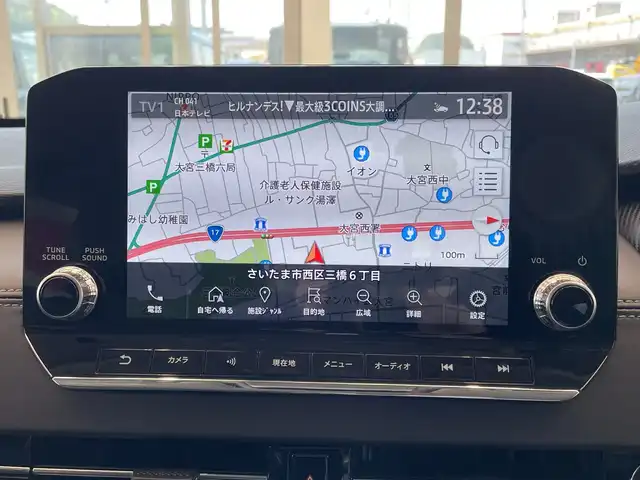 三菱 アウトランダー ＰＨＥＶ G 埼玉県 2023(令5)年 3.9万km ホワイトダイヤモンド 三菱e-Assist/純正メモリナビ/　　BT/フルセグ/Apple CarPlay　/全方位モニター　/パワーバックドア　/レーダークルーズコントロール　/LED　/ハーフレザーシート　　/シートヒーター　/純正20インチアルミ/ブラインドスポットモニター/ヘッドアップディスプレイ/パドルシフト/ステアリングヒーター/スイッチ　/ワイヤレス充電 /ETC2.0
