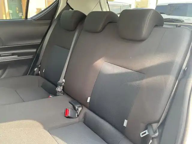 トヨタ アクア S 神奈川県 2020(令2)年 1.3万km スーパーホワイトⅡ 純正ナビ（NSLN-W68）/Bluetooth/バックカメラ /コーナーセンサー　/前後ドライブレコーダー　/ハロゲンヘッドライト　/オートライト　/純正フロアマット/リモコンキー　/レーンキープアシスト　/ABS　/横滑り防止装置　/衝突被害軽減システム/取扱説明書