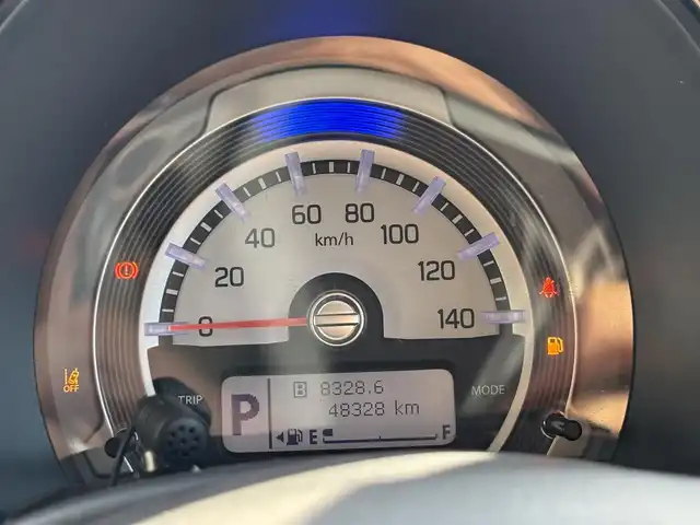 スズキ ハスラー Jスタイル Ⅱ 宮城県 2016(平28)年 4.9万km アクティブイエロー/ブラック2トーンルーフ 登録時走行距離48328km/純正ナビ/衝突軽減ブレーキ/横滑り防止装置/レーンキープアシスト/アイドリングストップ/スペアキーあり/ビルトインETC/ステアリングスイッチ/オートライト/シートヒーター（前席）/プッシュスタート/スマートキー/４WD/フォグランプ/ドアバイザー/ウインカーミラー/電動格納ミラー/純正アルミホイール/ハンドルカバー