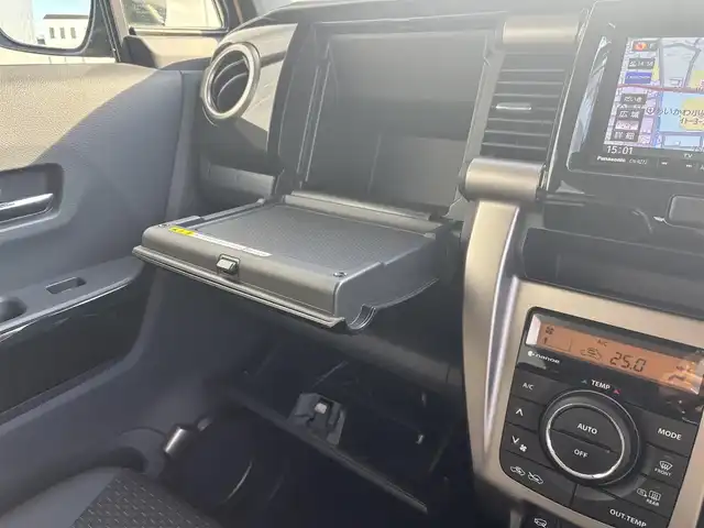 スズキ ハスラー Jスタイル Ⅱ 宮城県 2016(平28)年 4.9万km アクティブイエロー/ブラック2トーンルーフ 登録時走行距離48328km/純正ナビ/衝突軽減ブレーキ/横滑り防止装置/レーンキープアシスト/アイドリングストップ/スペアキーあり/ビルトインETC/ステアリングスイッチ/オートライト/シートヒーター（前席）/プッシュスタート/スマートキー/４WD/フォグランプ/ドアバイザー/ウインカーミラー/電動格納ミラー/純正アルミホイール/ハンドルカバー