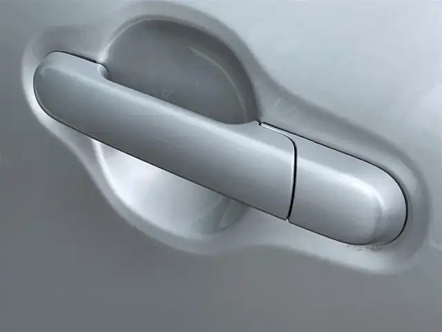 マツダ フレア XG 香川県 2013(平25)年 5.8万km シルキーシルバーメタリック 純正CDデッキ/AUX接続/盗難防止装置/前方ドライブレコーダー/アイドリングストップ/ベンチシート/フルフラットシート/リモコンキー/スペアキー1本/ドアバイザー/パワーウィンドウ/パワーステアリング/ダブルエアバッグ/ハロゲンヘッドライト/ABS/AAC