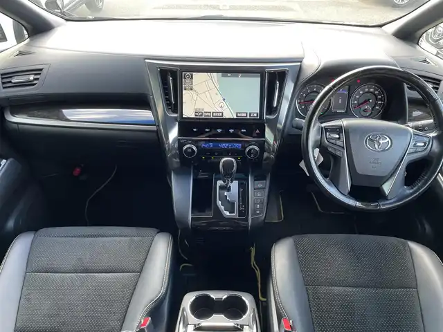 トヨタ ヴェルファイア 2.5Z Aエディデョン ゴールデンアイズ 島根県 2017(平29)年 4.6万km ブラック 登録時走行距離 46049km/ワンオーナー/取扱説明書【車両/ナビ】/保証書/純正10インチSDナビ【CD/DVD/Bluetooth】/フルセグテレビ/バックカメラ/フリップダウンモニター/両側パワースライドドア/パワーバックドア/クルーズコントロール/プッシュスタート（スペアスマート×1）/ウッドコンピハンドル/オットマンシート/ETC/純正18インチアルミ
