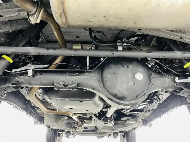 スズキ ジムニー XC 福島県 2023(令5)年 1.4万km ブルーイッシュブラックパール3 純正8インチナビ/・フルセグ/TV/SD/CD/DVD/BT/iPod/FM/AM/クルーズコントロール/LEDオートライト/・フォグランプ/・シートヒーター/純正ビルドインETC/ドラレコ前後/純正アルミホイール付きサマータイヤ/・スペアタイヤ/プッシュスタート/・スマートキー/・スペアキー