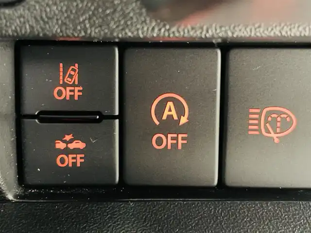 スズキ ジムニー XC 福島県 2023(令5)年 1.4万km ブルーイッシュブラックパール3 純正8インチナビ/・フルセグ/TV/SD/CD/DVD/BT/iPod/FM/AM/クルーズコントロール/LEDオートライト/・フォグランプ/・シートヒーター/純正ビルドインETC/ドラレコ前後/純正アルミホイール付きサマータイヤ/・スペアタイヤ/プッシュスタート/・スマートキー/・スペアキー