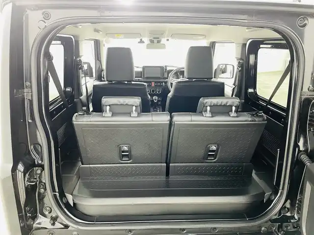 スズキ ジムニー XC 福島県 2023(令5)年 1.4万km ブルーイッシュブラックパール3 純正8インチナビ/・フルセグ/TV/SD/CD/DVD/BT/iPod/FM/AM/クルーズコントロール/LEDオートライト/・フォグランプ/・シートヒーター/純正ビルドインETC/ドラレコ前後/純正アルミホイール付きサマータイヤ/・スペアタイヤ/プッシュスタート/・スマートキー/・スペアキー