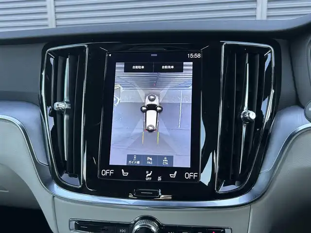 ボルボ Ｖ６０ B4 モメンタム 茨城県 2021(令3)年 2.2万km デニムブルーメタリック 白革 /Sヒ-タ- /360°C /ACC /ナビ /12セグ /LED /レーンキープアシスト /BLIS /CTA /パークアシスト /自動駐車 /純正ナビ /CarPlay /BT /USB /パワーテールゲート /ワイヤレス充電 /ステアリングヒーター /オートハイビーム /ETC2.0/ルーフレール/禁煙車