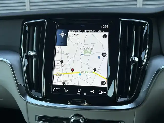 ボルボ Ｖ６０ B4 モメンタム 茨城県 2021(令3)年 2.2万km デニムブルーメタリック 白革 /Sヒ-タ- /360°C /ACC /ナビ /12セグ /LED /レーンキープアシスト /BLIS /CTA /パークアシスト /自動駐車 /純正ナビ /CarPlay /BT /USB /パワーテールゲート /ワイヤレス充電 /ステアリングヒーター /オートハイビーム /ETC2.0/ルーフレール/禁煙車