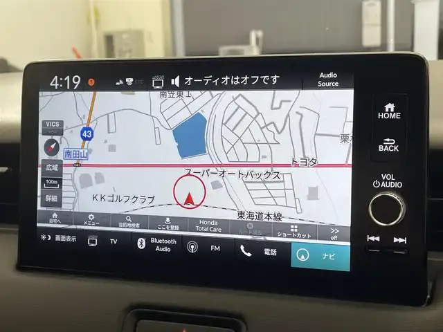 ホンダ ヴェゼル ハイブリッド e:HEV Z 滋賀県 2025(令7)年 0.1千km プラチナホワイトパール 登録済未使用車/純正9インチナビ/（Bluetooth/フルセグTV/Apple CarPlay/Android Auto)/ハーフレザーシート/バックカメラ/クリアランスソナー/電動リアゲート/LEDヘッドライト/オートライト/オートマティックハイビーム/ブラインドスポットモニター/ステアリングヒーター/D・N席シートヒーター/純正ビルトインETC/衝突軽減ブレーキ/MTモード付AT/パドルシフト/スマートキー/スペアキー/プッシュスタート