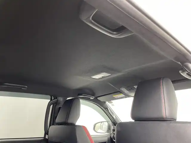 トヨタ ハイラックス Z GRスポーツ 群馬県 2023(令5)年 0.8万km スーパーホワイトⅡ ハードトノカバー/ベッドライナー/純正8型ディスプレイオーディオ/・Bluetooth/Miracast/・６スピーカー/・ナビゲーション/・USB入力（動画・音楽　再生/給電）/・音声認識マイク/＝＝＝＝＝＝＝＝＝＝＝/純正８型ディスプレイオーディオ　パノラミックビューモニター　ハーフレザーシート　ハードトノカバー　ベッドライナー　パドルシフト　衝突軽減　追従クルーズ　スマートキー　ＥＴＣ　ＬＥＤヘッドライト　禁煙車