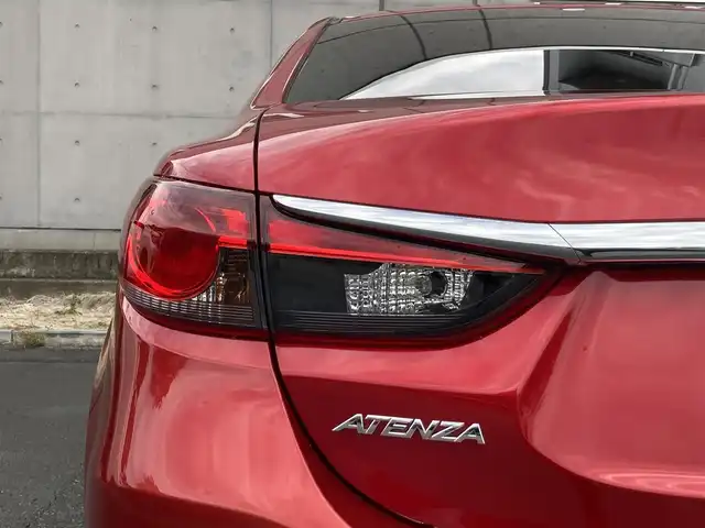 マツダ アテンザ セダン XD Lパッケージ 静岡県 2014(平26)年 5.2万km ソウルレッドプレミアムメタリック スマートシティブレーキサポート/純正SDナビ(C9M4)/　AM FM CD DVD Bluetooth SD/フルセグTV/ETC/バックモニター/レーダークルーズコントロール/パワーシート(前席)/シートヒーター(前席)/HIDオートヘッドランプ/純正19インチアルミホイール/パーキングアシスト/パドルシフト/ディーゼルターボ/BOSEプレミアムサウンド/ブラックレザーシート