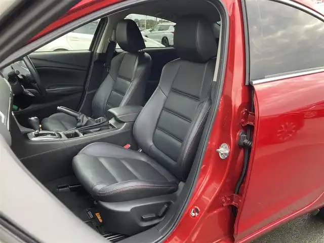 マツダ アテンザ セダン XD Lパッケージ 静岡県 2014(平26)年 5.2万km ソウルレッドプレミアムメタリック スマートシティブレーキサポート/純正SDナビ(C9M4)/　AM FM CD DVD Bluetooth SD/フルセグTV/ETC/バックモニター/レーダークルーズコントロール/パワーシート(前席)/シートヒーター(前席)/HIDオートヘッドランプ/純正19インチアルミホイール/パーキングアシスト/パドルシフト/ディーゼルターボ/BOSEプレミアムサウンド/ブラックレザーシート