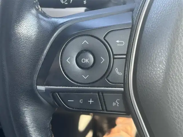 トヨタ カムリ G レザーパッケージ 岡山県 2018(平30)年 10.1万km プラチナホワイトパールマイカ 登録時走行距離101062km/パノラマルーフ/モデリスタフルエアロ/純正8インチナビ/フルセグTV(AM/FM/CD/DVD/Bluetooth)/バックカメラ/ビルトインETC/ヘッドアップディスプレイ/トヨタセーフティセンス/・レーダークルーズコントロール/・オートマチックハイビーム/・プリクラッシュセーフティ/・レーンディバーチャーアラート/横滑り防止装置/電子パーキング/オートブレーキホールド/D/N席パワーシート/D/N席シートヒーター/本革シート/純正フロアマット/18インチ純正AW