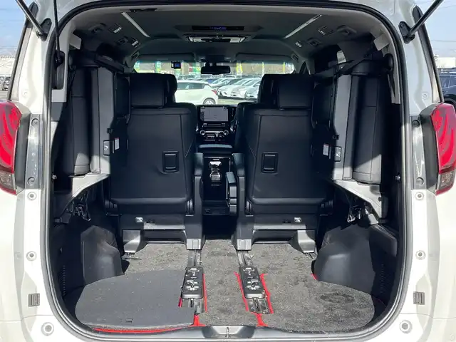 トヨタ アルファード SA Cパッケージ 道央・札幌 2017(平29)年 6万km ホワイトパールクリスタルシャイン ４WD/寒冷地仕様/ALPINE11インチナビ/CD/DVD/BT/フルセグ/ALPINE12.8インチフリップダウンモニター/横滑り防止装置/クルーズコントロール/クリアランスソナー/バックカメラ/ビルトインETC/ドライブレコーダー/アイドリングストップ/ワイパーデアイサー/ECOMODE/両側パワースライドドア/パワーバックドア/前席/２列目パワーシート/D席メモリーシート/前席シートヒーター/革巻きステアリング/ステアリングリモコン/ハンドルヒーター/AC100V/電動パーキング/ブレーキホールド/MTモード付AT/プッシュスタート/スマートキー/LEDヘッドライト/オートライト/オートハイビーム/フォグランプ/電動格納ミラー/ウィンカーミラー/社外フロアマット/ドアバイザー