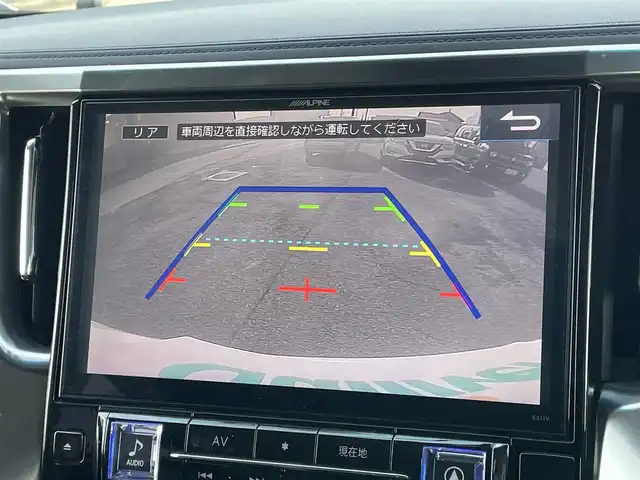 トヨタ アルファード SA Cパッケージ 道央・札幌 2017(平29)年 6万km ホワイトパールクリスタルシャイン ４WD/寒冷地仕様/ALPINE11インチナビ/CD/DVD/BT/フルセグ/ALPINE12.8インチフリップダウンモニター/横滑り防止装置/クルーズコントロール/クリアランスソナー/バックカメラ/ビルトインETC/ドライブレコーダー/アイドリングストップ/ワイパーデアイサー/ECOMODE/両側パワースライドドア/パワーバックドア/前席/２列目パワーシート/D席メモリーシート/前席シートヒーター/革巻きステアリング/ステアリングリモコン/ハンドルヒーター/AC100V/電動パーキング/ブレーキホールド/MTモード付AT/プッシュスタート/スマートキー/LEDヘッドライト/オートライト/オートハイビーム/フォグランプ/電動格納ミラー/ウィンカーミラー/社外フロアマット/ドアバイザー