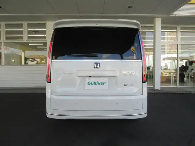 ホンダ ステップワゴン スパーダ eHEV プレミアムライン 千葉県 2023(令5)年 2.2万km プラチナホワイトパール ワンオーナー/純正11.4インチコネクトナビ、フルセグTV/全方位カメラ/オーディオ【SD/DVD/CD/BT/USB】/純正15.6インチフリップダウンモニター/純正DIATONE SOUNDシステム/ホンダセンシング/LEDヘッドライト&LEDフォグ/純正17インチアルミホイール/無限カバー付きウィンカーミラー/純正前後ドライブレコーダー/前席、２列目シートヒーター/フロント、リアコーナーセンサー/両側パワースライドドア/パワーバックドア/クルーズコントロール/ハーフレザーシート/前席&セカンドシートヒーター/スイッチ付き革巻きステアリング/LEDルームランプ/純正ETC2.0/純正ドライブレコーダー（前後）/スカッフイルミネーション/ディーラー点検記録簿(R6/R7)