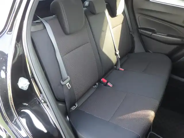 スズキ スイフト スポーツ 千葉県 2019(平31)年 4.4万km スーパーブラックパール スズキセーフティサポート/レーダークルーズコントロール/純正メモリーナビ/地デジTV/【CD再生機能】/全方位モニター/ドライブレコーダー（DRV-MR740）/革巻きステアリング/ステアリングスイッチ/パドルシフト/ETC/LEDヘッドライト/フォグライト/ウインカーミラー/純正17インチアルミホイル/サイド/カーテンエアバッグ/携帯リモコン