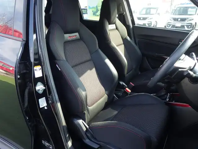 スズキ スイフト スポーツ 千葉県 2019(平31)年 4.4万km スーパーブラックパール スズキセーフティサポート/レーダークルーズコントロール/純正メモリーナビ/地デジTV/【CD再生機能】/全方位モニター/ドライブレコーダー（DRV-MR740）/革巻きステアリング/ステアリングスイッチ/パドルシフト/ETC/LEDヘッドライト/フォグライト/ウインカーミラー/純正17インチアルミホイル/サイド/カーテンエアバッグ/携帯リモコン