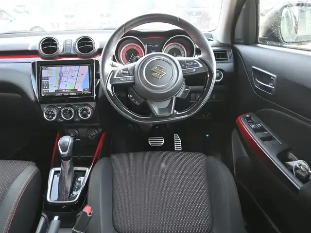 スズキ スイフト スポーツ 千葉県 2019(平31)年 4.4万km スーパーブラックパール スズキセーフティサポート/レーダークルーズコントロール/純正メモリーナビ/地デジTV/【CD再生機能】/全方位モニター/ドライブレコーダー（DRV-MR740）/革巻きステアリング/ステアリングスイッチ/パドルシフト/ETC/LEDヘッドライト/フォグライト/ウインカーミラー/純正17インチアルミホイル/サイド/カーテンエアバッグ/携帯リモコン