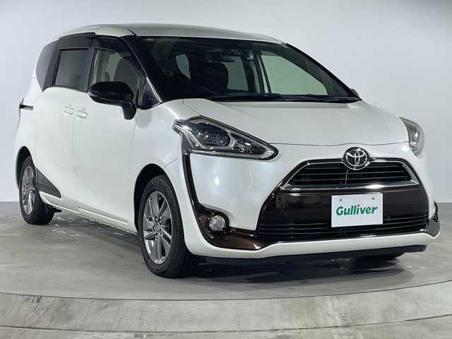 トヨタ シエンタ G 福岡県 2016(平28)年 4.8万km ホワイトパールクリスタルシャイン 社外メモリーナビゲーション/CD DVD BT/フルセグテレビ/バックカメラ/オートライト/オートハイビーム/LEDヘッドライト/革巻きステアリング/ステアリングスイッチ/ドライブレコーダー/純正15インチアルミホイール/ETC/フロアマット/ドアバイザー
