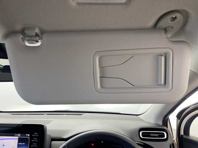 トヨタ アクア G 群馬県 2022(令4)年 2.4万km クリアベージュメタリック 純正８型ナビ　全周囲カメラ　パーキングアシスト　ビルトインＥＴＣ２．０　ドラレコ　衝突被害軽減ブレーキ　レーンアシスト　オートマチックハイビーム　ＬＥＤヘッドライト　クリアランスソナー　禁煙車