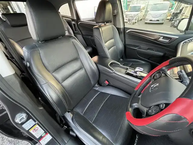 ホンダ ジェイド ハイブリッド X 宮崎県 2015(平27)年 8.2万km モダンスティールメタリック ユーザー買取車/ホンダ純正インターナビ/・ワンセグ/CD/DVD/BT/USB/HDMI/バックモニター/サイドカメラ/フリップダウンモニター/【型式：VM-155N】/ホンダセンシング/・アダプティブクルーズコントロール/・衝突軽減ブレーキ/・車線維持支援システム/・路外逸脱抑制機能/・誤発進抑制機能/・先行車発進お知らせ機能/・標識認識機能/ドライブレコーダー/ビルトインETC/本革シート/パワーシート/シートヒーター/プッシュスタート/ECON