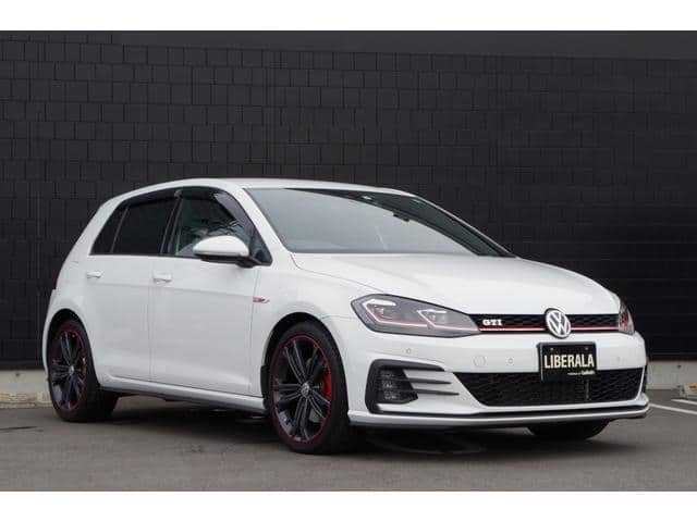 フォルクスワーゲン ゴルフｇｔｉ ダイナミック 18年式 平成30年式 ピュアホワイト Id 中古車検索のガリバー