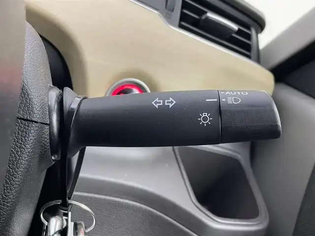 ホンダ フリード G ホンダセンシング 埼玉県 2018(平30)年 3.6万km フォレストグリーンパール 純正オーディオ　バックカメラ　衝突被害軽減装置　レーンキープアシスト　Ｂｌｕｅｔｏｏｔｈ　ＥＴＣ　両側パワースライドドア　ＬＥＤオートライト　スマートキー　ステアリングスイッチ　プッシュスタート