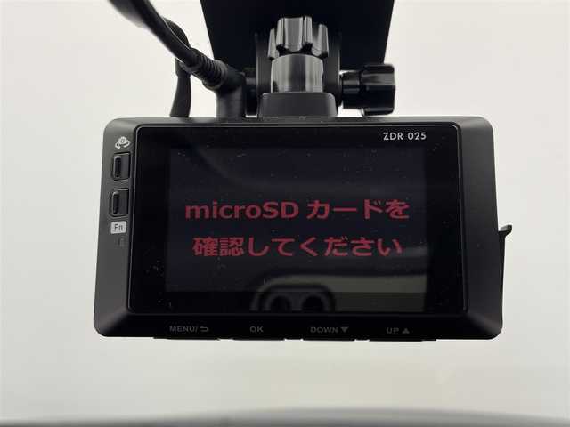 日産 ノート ニスモS 大分県 2015(平27)年 4.9万km スーパーブラック 純正SDナビ　/（フルセグ/CD/DVD/Bluetooth）/5速マニュアル　/バックカメラ　/ETC/前後ドライブレコーダー/専用シート/プッシュスタート/スマートキー/電動格納ミラー/純正アルミホイール/保証書/取扱説明書/スペアキー