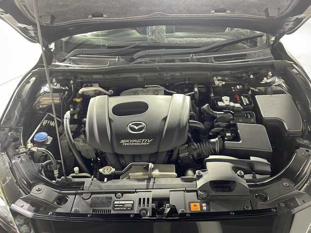 マツダ アクセラ 15S 沖縄県 2014(平26)年 11.5万km ジェットブラックマイカ 禁煙車/ワンオーナー/純正７インチナビ（ＢＴ，ワンセグ，ラジオ，ＣＤ／ＤＶＤ，ＵＳＢ）/社外ドラレコ/ＥＴＣ/オートライト/オートワイパー/カーテンエアバッグ/純正フロアマット/純性ドアバイザー/純正16インチアルミホイール/キセノンヘッドライト/革巻きステアリング