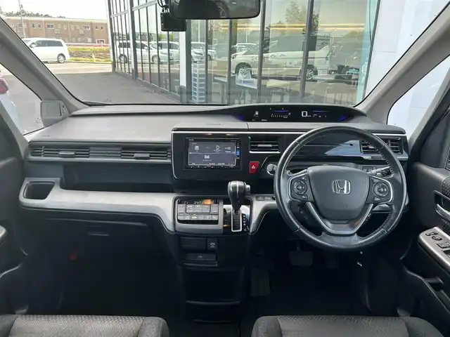 ホンダ ステップワゴン スパーダ ホンダセンシング 栃木県 2019(平31)年 7.9万km プラチナホワイトパール ホンダセンシング/純正メモリナビ/フルセグTV/DVD/Bluetooth/MSV/USB/純正フリップダウンモニター/バックカメラ/ビルトインETC/両側パワースライドドア/前後ドライブレコーダー/LEDオートライト/フォグランプ/パドルシフト/ステアリングリモコン/アダブティブクルーズコントロール/2列目サンシェード/シートバックテーブル