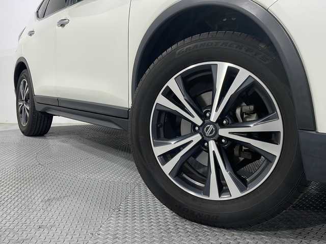 日産 エクストレイル 20X 広島県 2018(平30)年 6.4万km ブリリアントホワイトパール 純正9インチナビ/フルセグTV/バックカメラ/ドライブレコーダー/ETC/コーナーセンサー/ステアリングスイッチ/純正フロアマット/車線逸脱警報/移動物検知/衝突被害軽減ブレーキ/横滑り防止装置/電動格納ミラー/ウィンカーミラー/ドアミラーヒーター/純正18インチAW/LED/スマートキー