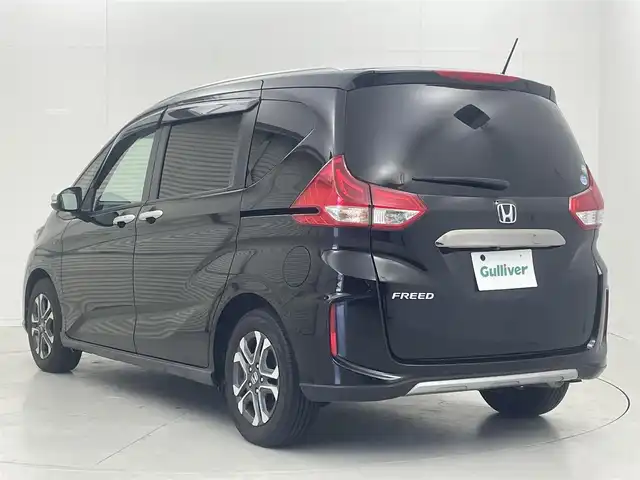 ホンダ フリード クロスター ホンダセンシング 茨城県 2020(令2)年 7.2万km クリスタルブラックパール 社外ナビ/バックカメラ/フルセグ/衝突被害軽減ブレーキ/車線逸脱抑制装置/レーダークルーズコントロール/ソナー/両側電動スライドドア/ETC/純正15インチAW/LEDヘッドライト/スマートキー