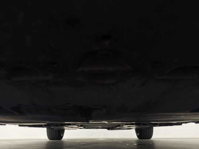 トヨタ カローラツーリング ハイブリッド ダブルバイビー 三重県 2020(令2)年 6.2万km スパークリングブラックパールクリスタルシャイン 禁煙車/純正ディスプレイオーディオ/・MiraCast/BT/バックカメラ/ＢＳＭ/ワイヤレス充電/トヨタセーフティセンス/・プリクラッシュセーフティ/・オートマチックハイビーム/・レーダークルーズコントロール/・LDA/LEDヘッドライト/フォグランプ/オートライト/ドアバイザー/スマートキー/プッシュスタート/スペアキー/純正ドライブレコーダー（TZD102）/ビルトインＥＴＣ/純正１７インチアルミホイール/W＋サイド＋カーテンエアバック