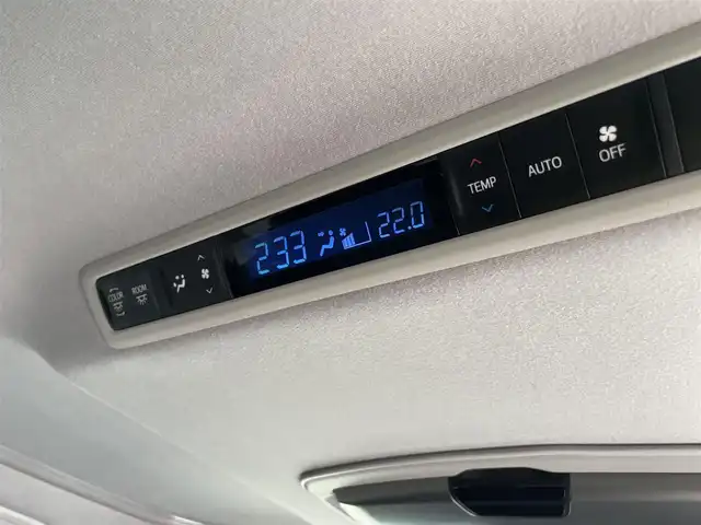 トヨタ アルファード S 石川県 2017(平29)年 7.6万km ホワイトパールクリスタルシャイン 純正メモリーナビ /フルセグTV /バックカメラ /フリップダウンモニター /LEDヘッドライト /ETC /クリアランスソナー/純正アルミホイール /スマートキー /プッシュスタート /電動ミラー /ドライブレコーダー/オートエアコン/ステアリングリモコン